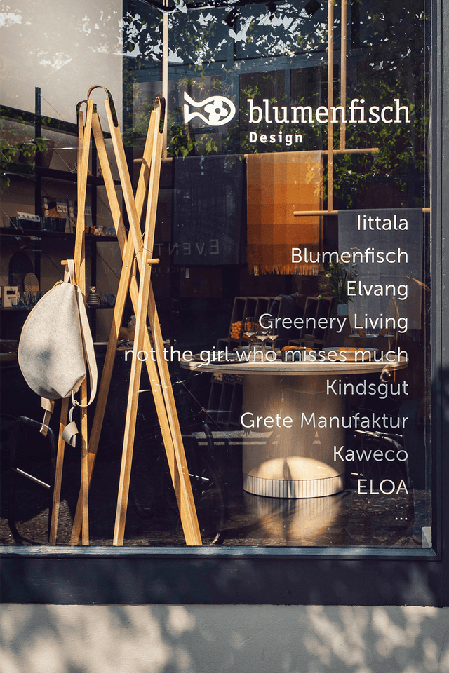 Blumenfisch Store Berlin-Tempelhof – Dein Ziel für kreative Flaschengärten und handgemachte Wohnaccessoires in der Geneststraße 5.